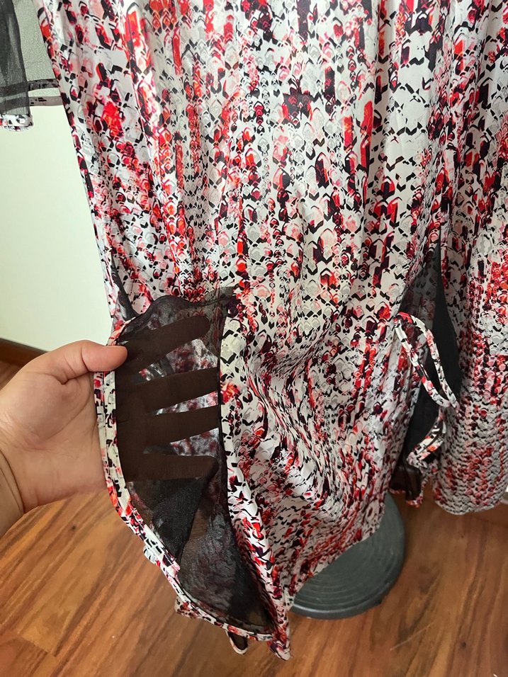 Uzun Kollu, Yüksek Yakalı, Salaş Kesim Batik Elbise - Görsel 5