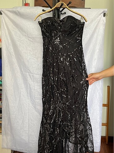 Payetli tül içi astarlı ve süngerli straplez Abiye - Görsel 6