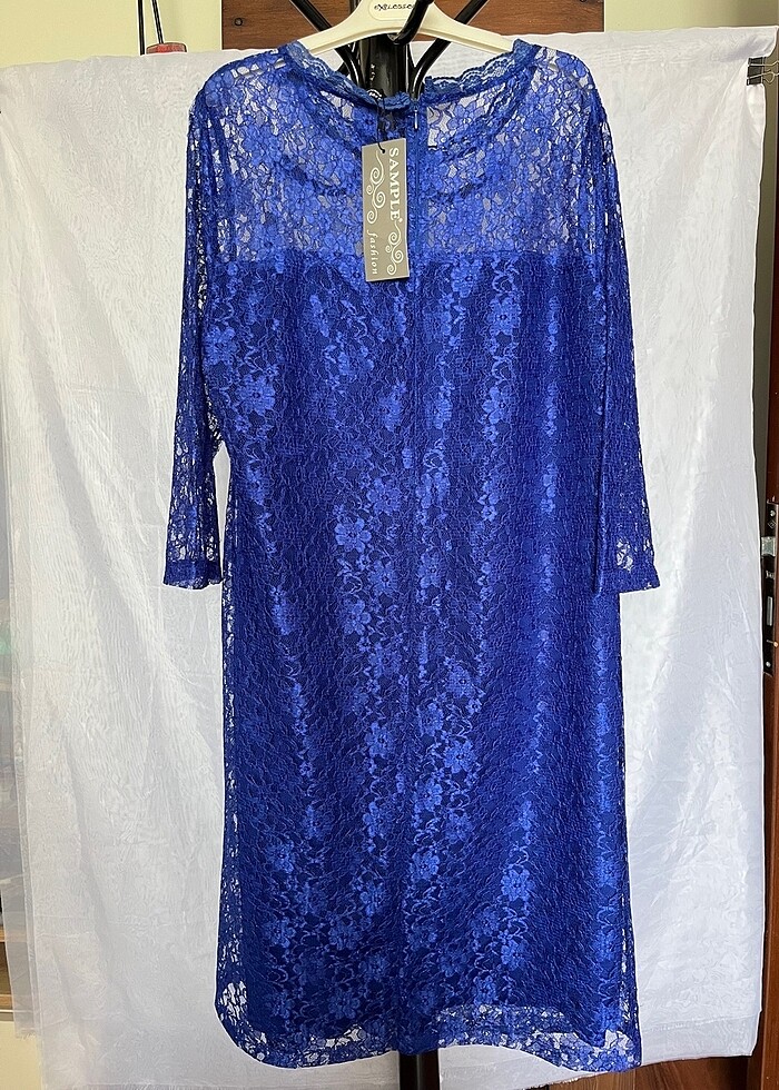 Saks mavisi lacivert dantelli elbise - Görsel 3