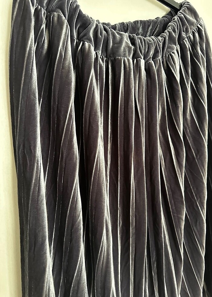 Kadife Gri Etek - Görsel 2