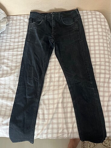 Erkek siyah jean