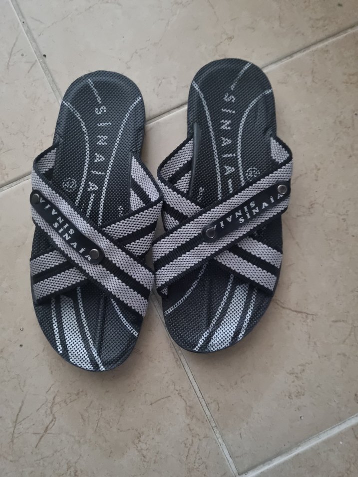 Yeni terlik erkek etiketsiz - Görsel 2