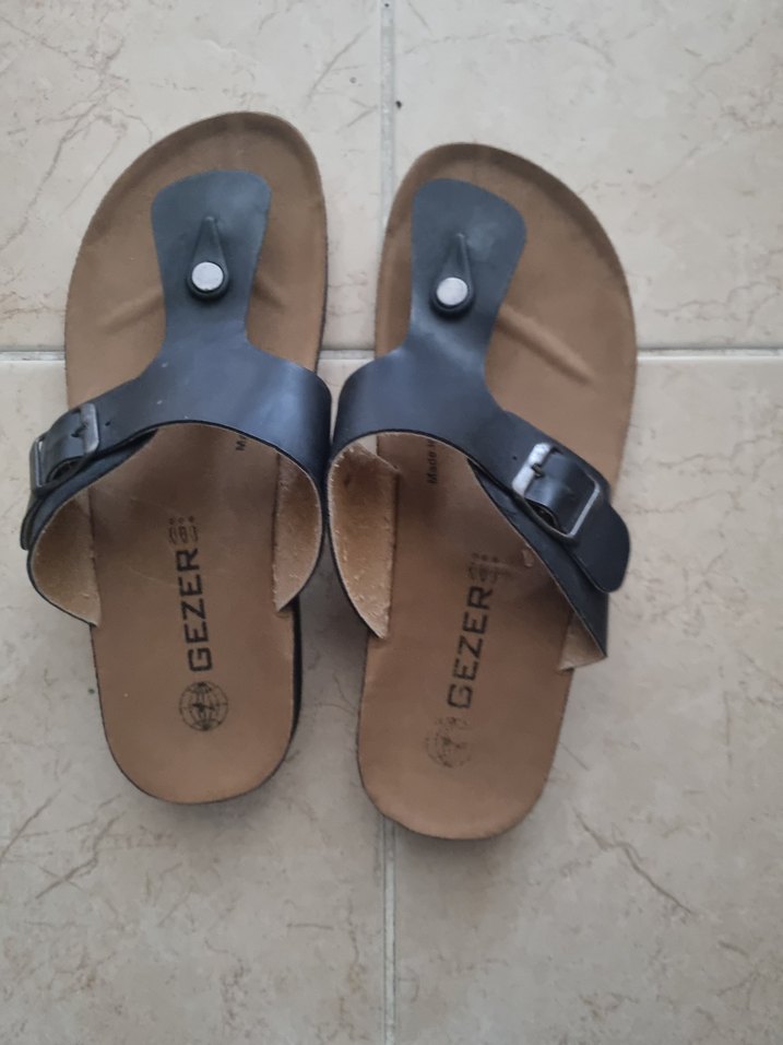 Kahverengi Kadın Toka Detaylı Terlik 43 numara - Görsel 2