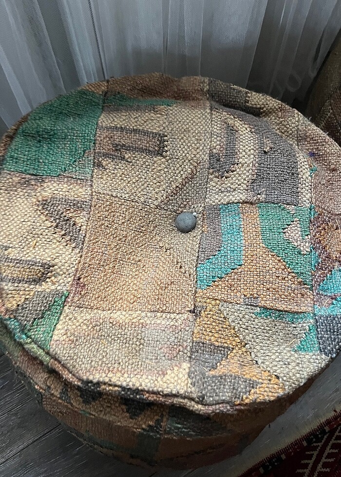 İki adet Mudo Kilim Puf - Görsel 3