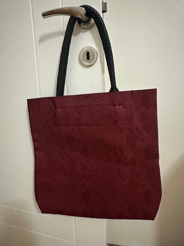 Adil Işık Bordo  Yılan Desenli Kadın Çanta - Görsel 2