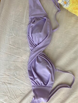 Penti bikini üstü