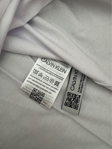 l Beden CK Tshirt
