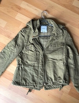 Zara asker yeşili mont