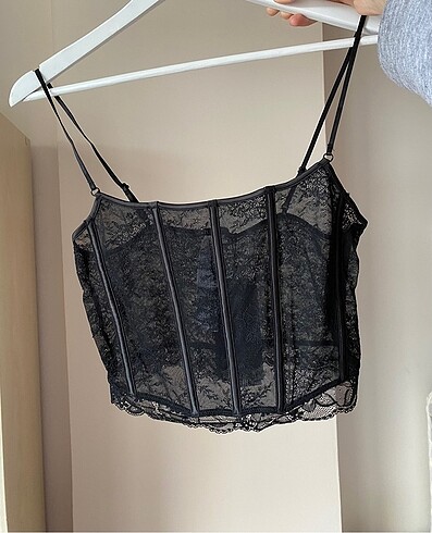 Zara dantel korse