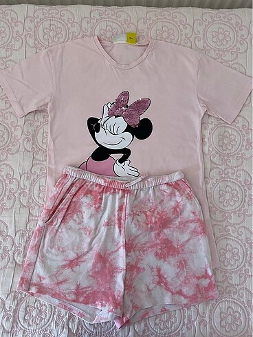 Pijama takımı