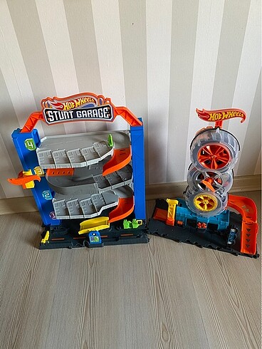 Hotwheels garaj