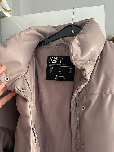 Pull and Bear Deri mont