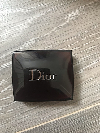  Dior bronz allık 