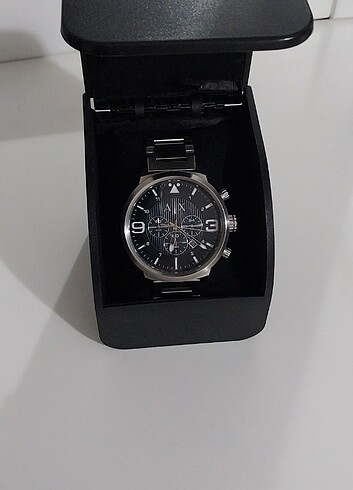 Armani Exchange Erkek Kol Saati - Görsel 3