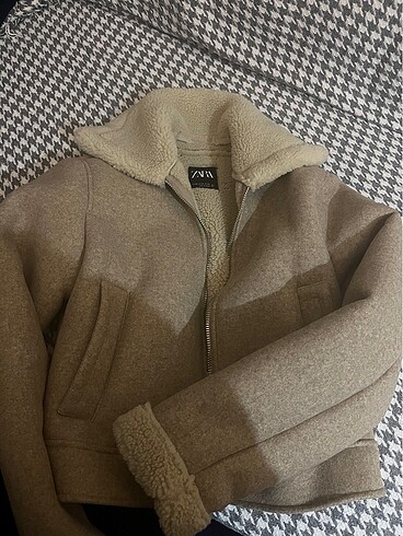 Zara Ceket