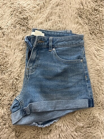 34 Beden lacivert Renk H&M Mini Şort
