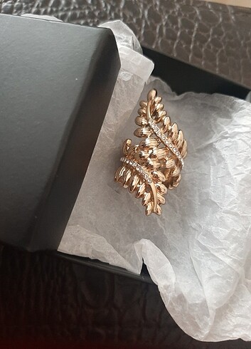  Beden altın Renk Gold Taşlı Yüzük 