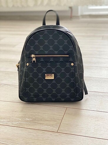 Pierre cardin sırt çantası