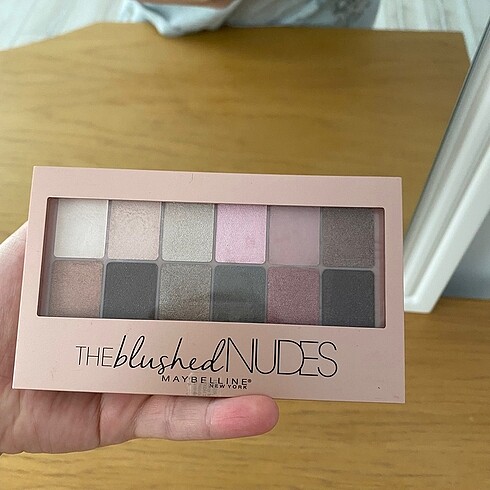 Maybelline Maybelline far