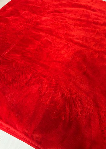 Kırmızı peluş çift kişilik Battaniye sıfır ürün - Görsel 7