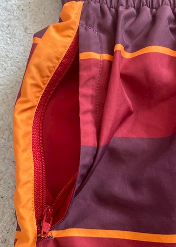 Galata saray erkek şortu  plaja uygundur - Görsel 4