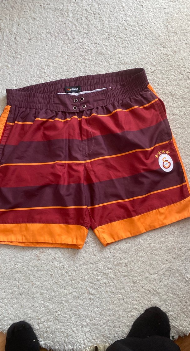 Galata saray erkek şortu  plaja uygundur - Görsel 2