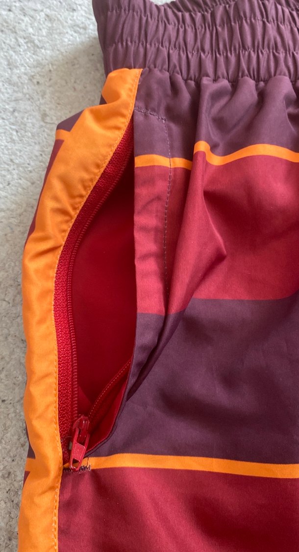 Galata saray erkek şortu  plaja uygundur - Görsel 4