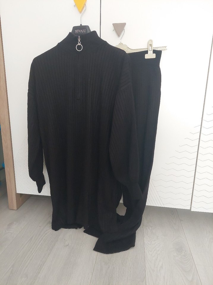 Uzun Siyah Kadın Triko takım - Görsel 2