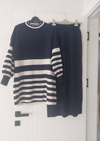 Çizgili Uzun Kollu Triko Kadın Kozaklı takim - Görsel 2