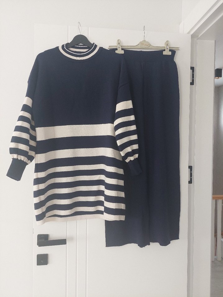 Çizgili Uzun Kollu Triko Kadın Kozaklı takim - Görsel 2