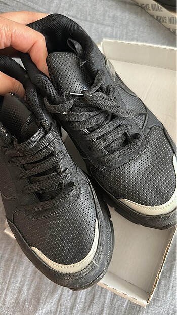 Nike Nike siyah ayakkabı