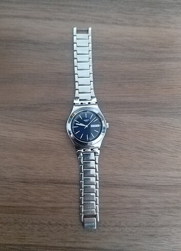 Beden gri Renk Swatch saat