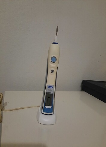 Oral b şarjlı diş fırçası
