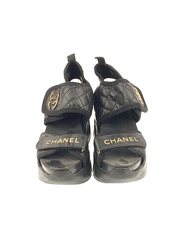 36 Beden Chanel Dolgu Topuk %70 İndirimli.