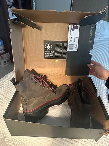 Timberland Timberland Bot