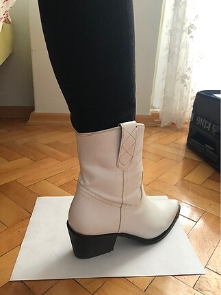 Elle Elle Kovboy Bot