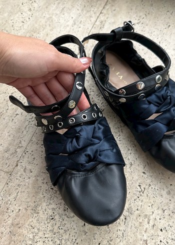 Zara Tokalı Kadın Babet