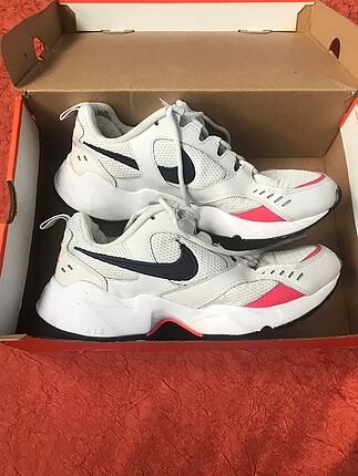 Nike air orjinal