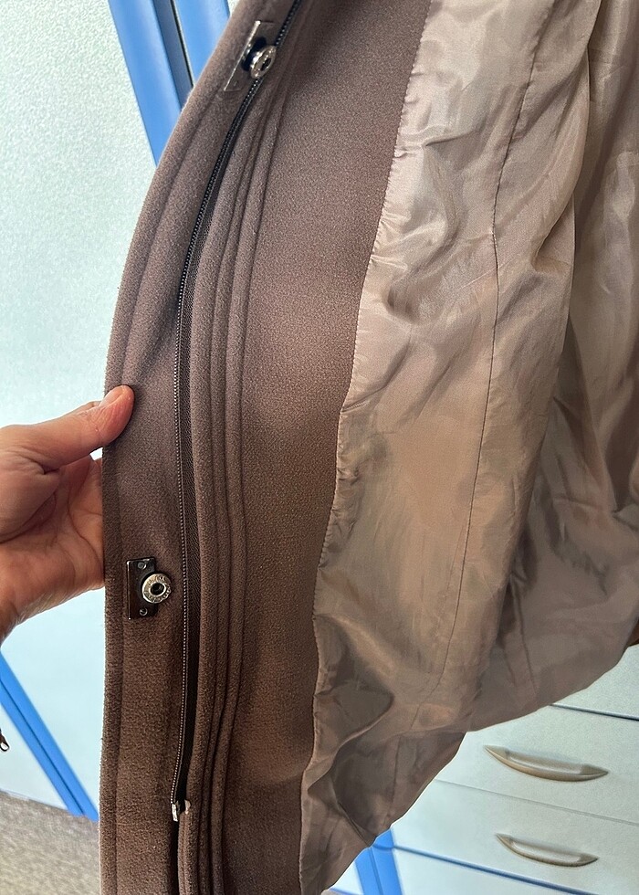 Vizon kaşe fermuarlı mont - Görsel 3