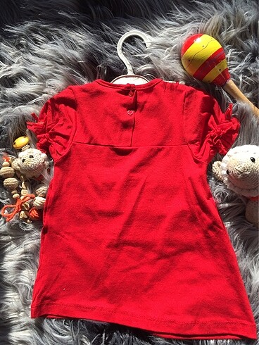 6-9 Ay Beden Kız bebek kırmızı bebe yaka düğme detaylı elbise - toka ile birl
