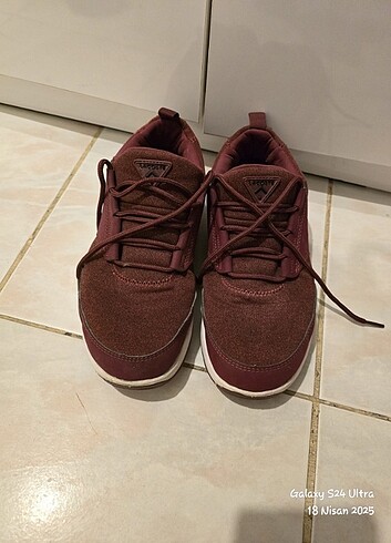 40 Beden Lacoste ayakkabi