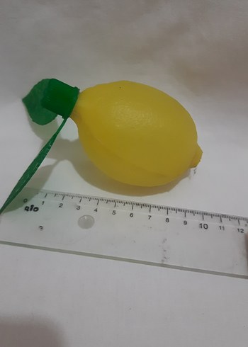 Beden Sarı Renkli plastik Limon şeklinde kolonya şişe