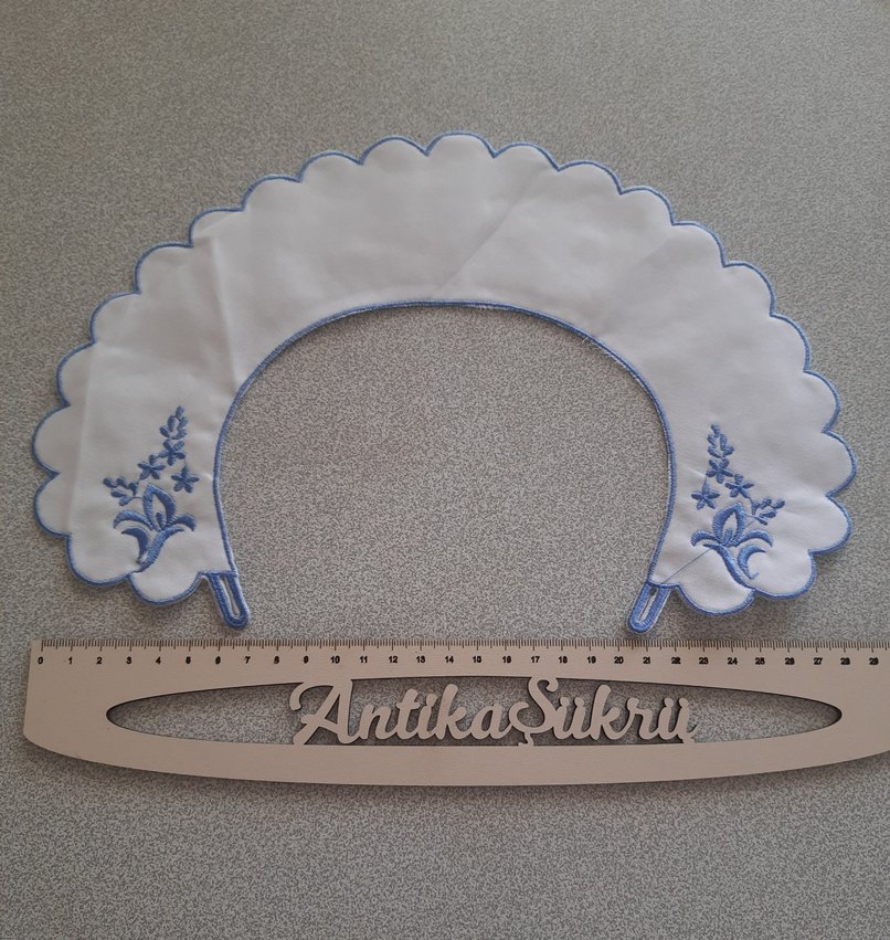 Beyaz okul  Önlüğü yaka mavi baskili - Görsel 2