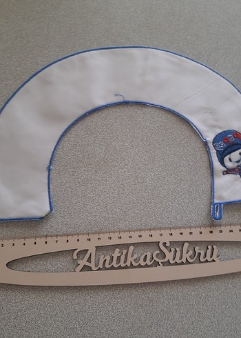 Beyaz okul  Önlüğü yaka pepe baskili - Görsel 2