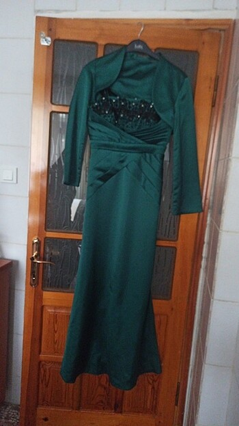 Saten elbise