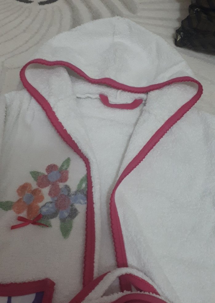 Pembe Renkli bornoz - Görsel 3