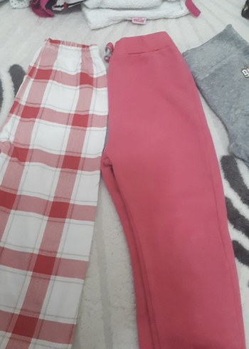 Kızlar için Pembe ve Gri Rahat Eşofmanlar - Görsel 3