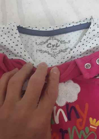 Beyaz Kız Çocuk Düğmeli Baskılı Tişört - Görsel 3