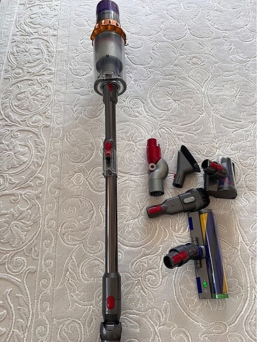 Dyson V15 dikey süpürge