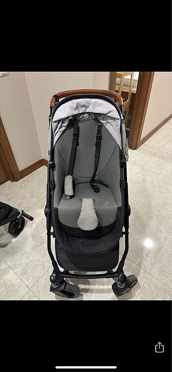 Diğer Beden Cybex Leo Lux Bebek Arabası